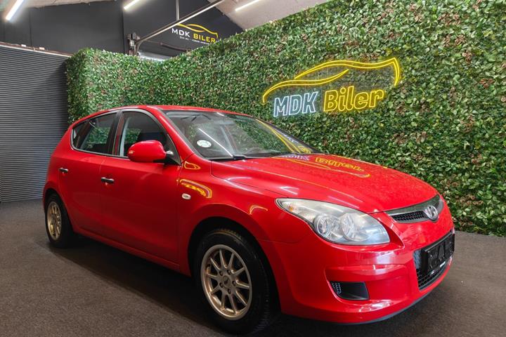 undefined Hyundai i30 fra 2010 set udefra