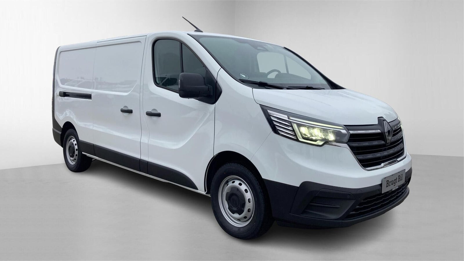 Hvid Renault Trafic fra 2025