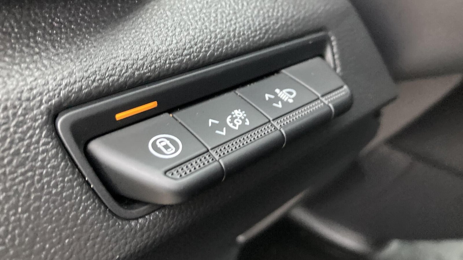 Hvid Renault Trafic fra 2025