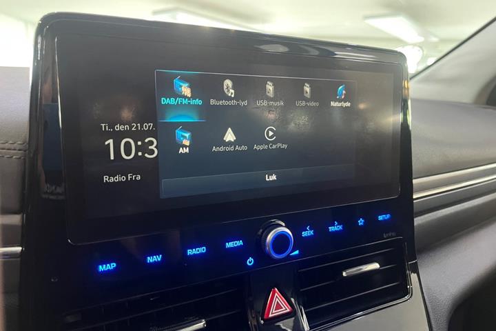 Blå Hyundai Ioniq fra 2020