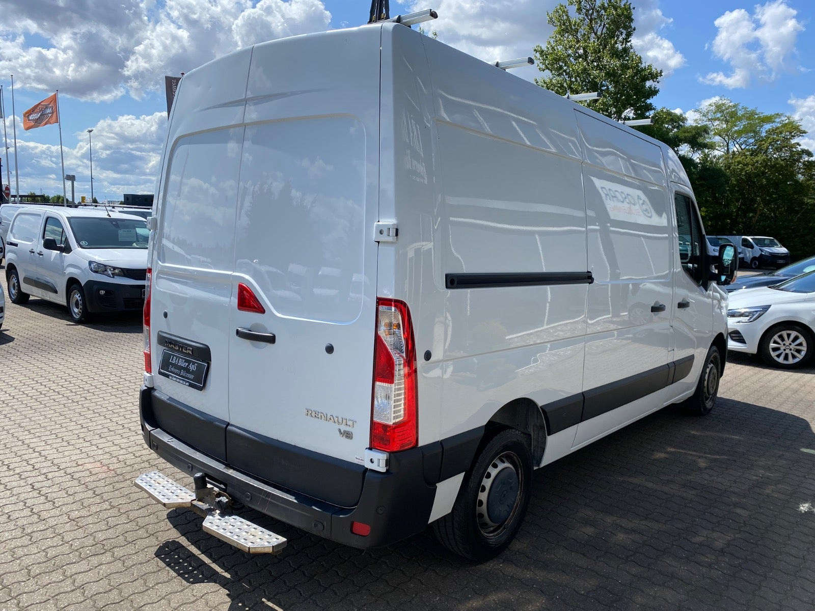Hvid Renault Master IV T35 fra 2021