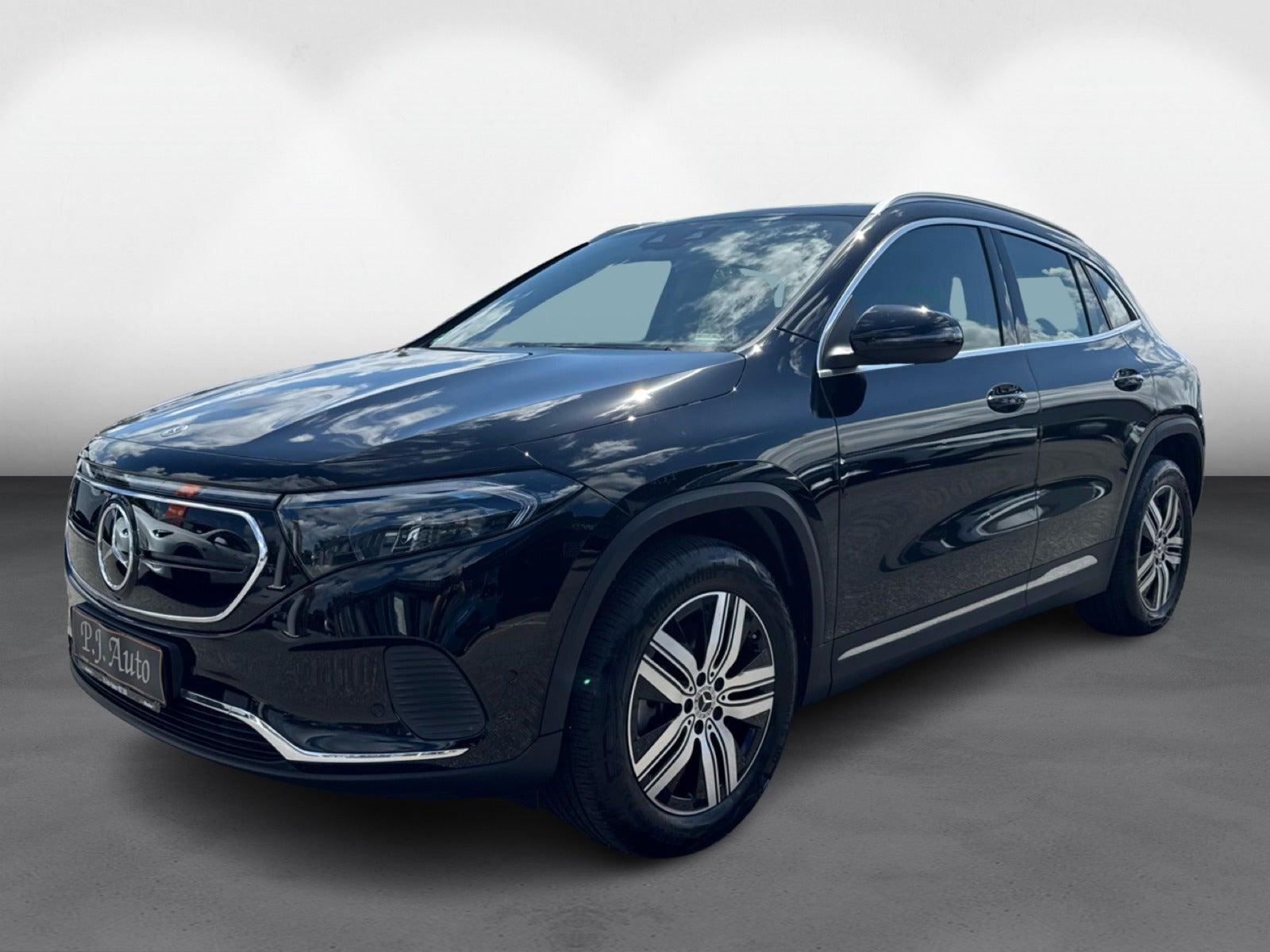 Mercedes EQA250