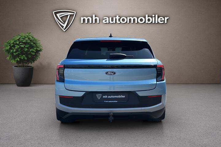Blå Ford Explorer fra 2024