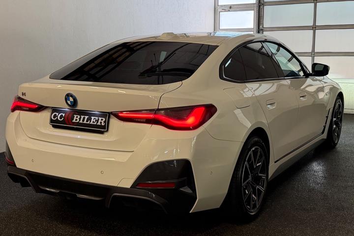 undefined BMW i4 fra 2023