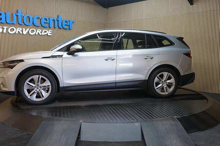 Sølv Skoda Enyaq fra 2022