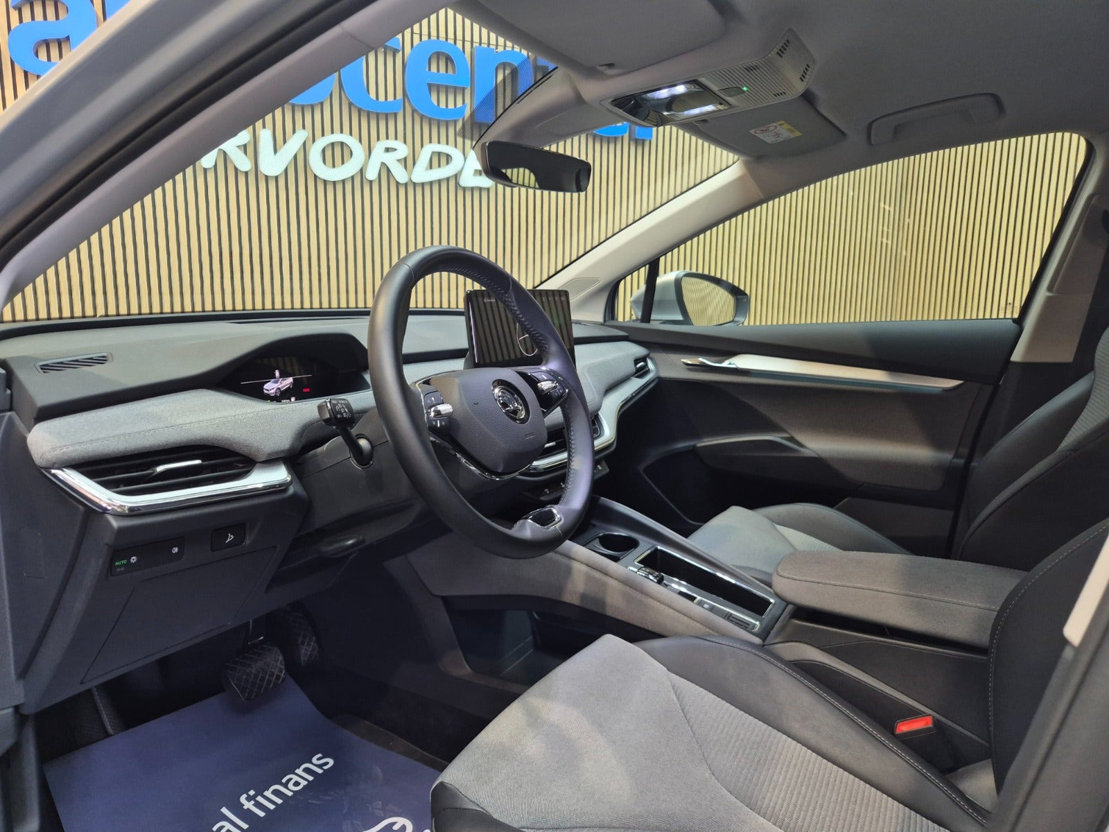 Sølv Skoda Enyaq fra 2022