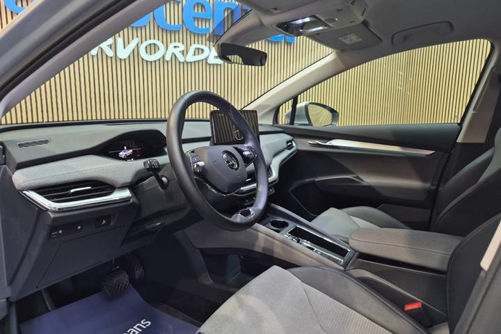 Sølv Skoda Enyaq fra 2022