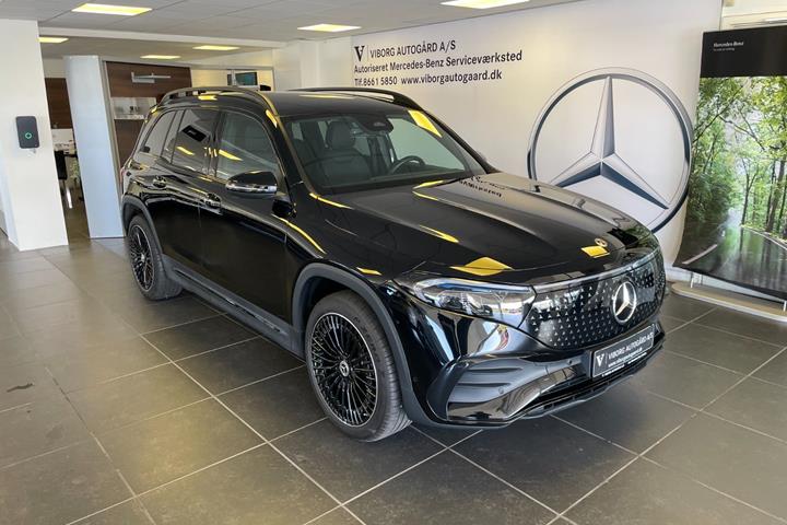 Sort Mercedes EQB250+ fra 2026