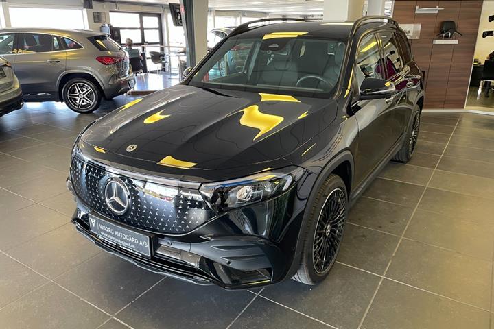 Sort Mercedes EQB250+ fra 2026