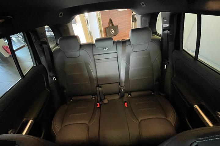 Sort Mercedes EQB250+ fra 2026