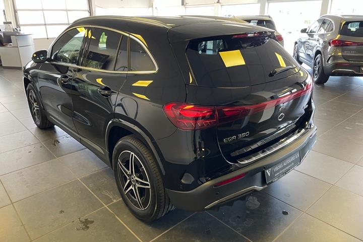 Sort Mercedes EQA350 fra 2025