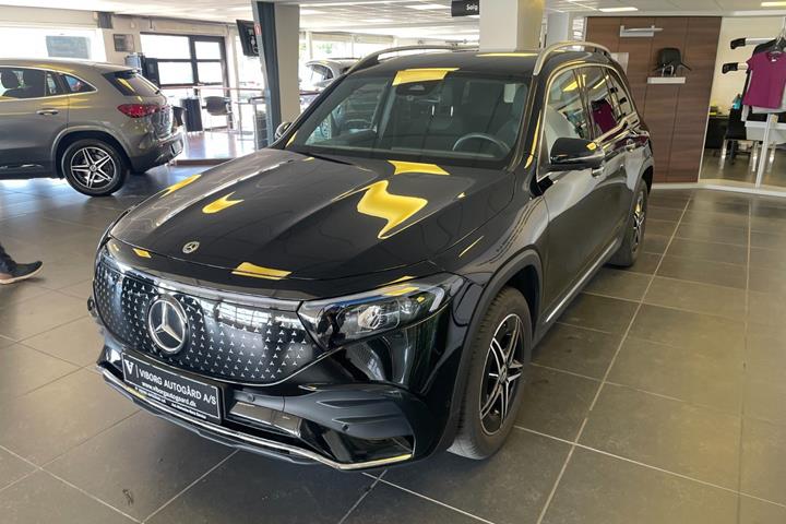 Sort Mercedes EQB250+ fra 2026