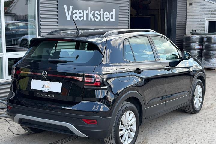 Sort VW T-Cross fra 2021