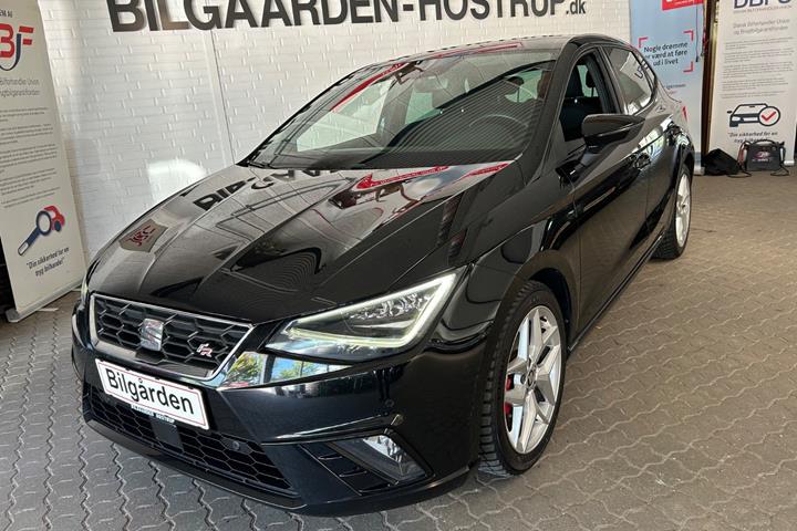 Sort Seat Ibiza fra 2019 set udefra