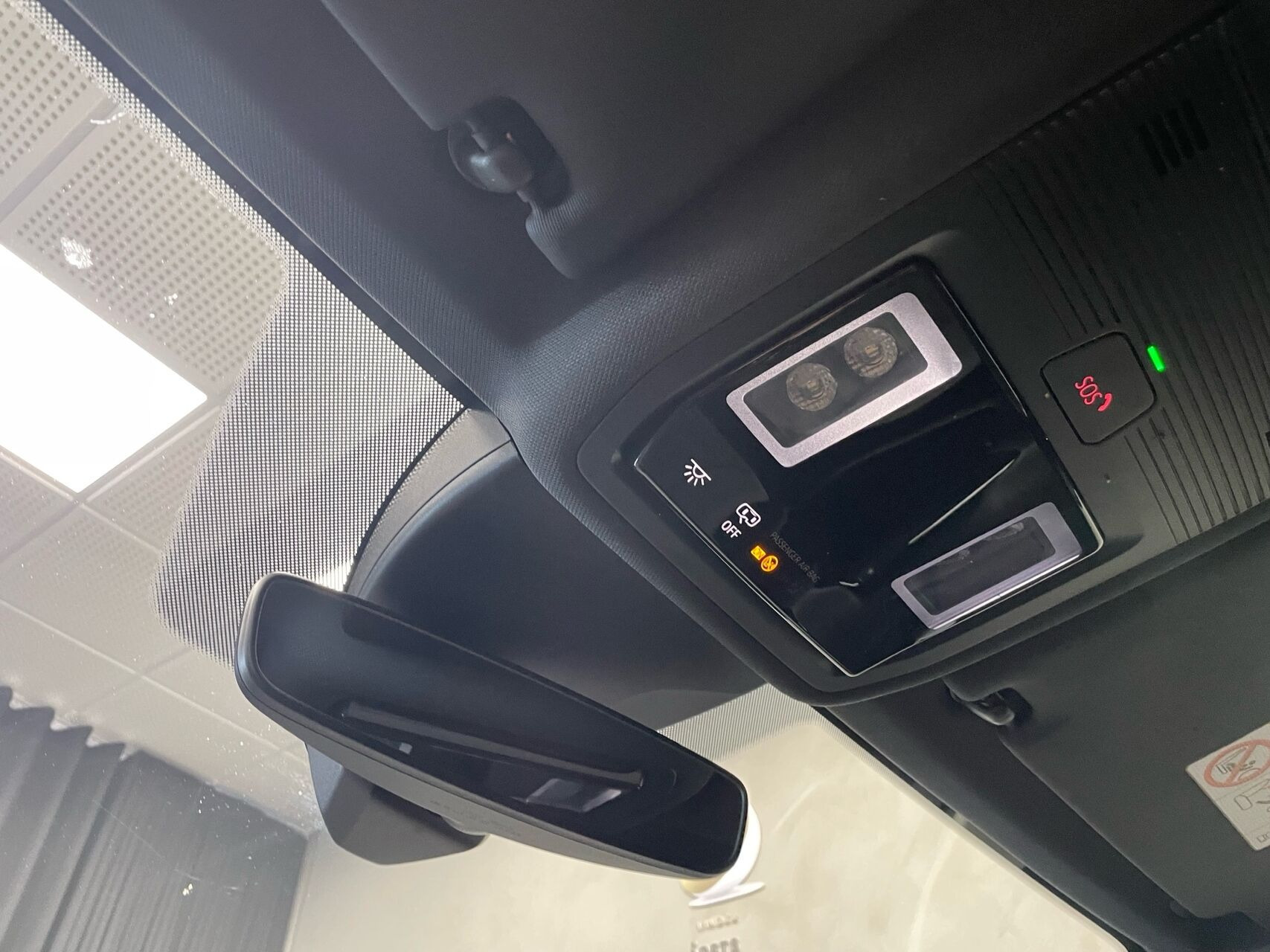 Grå VW ID.4 fra 2022