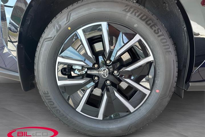 Blå Toyota BZ4X fra 2026