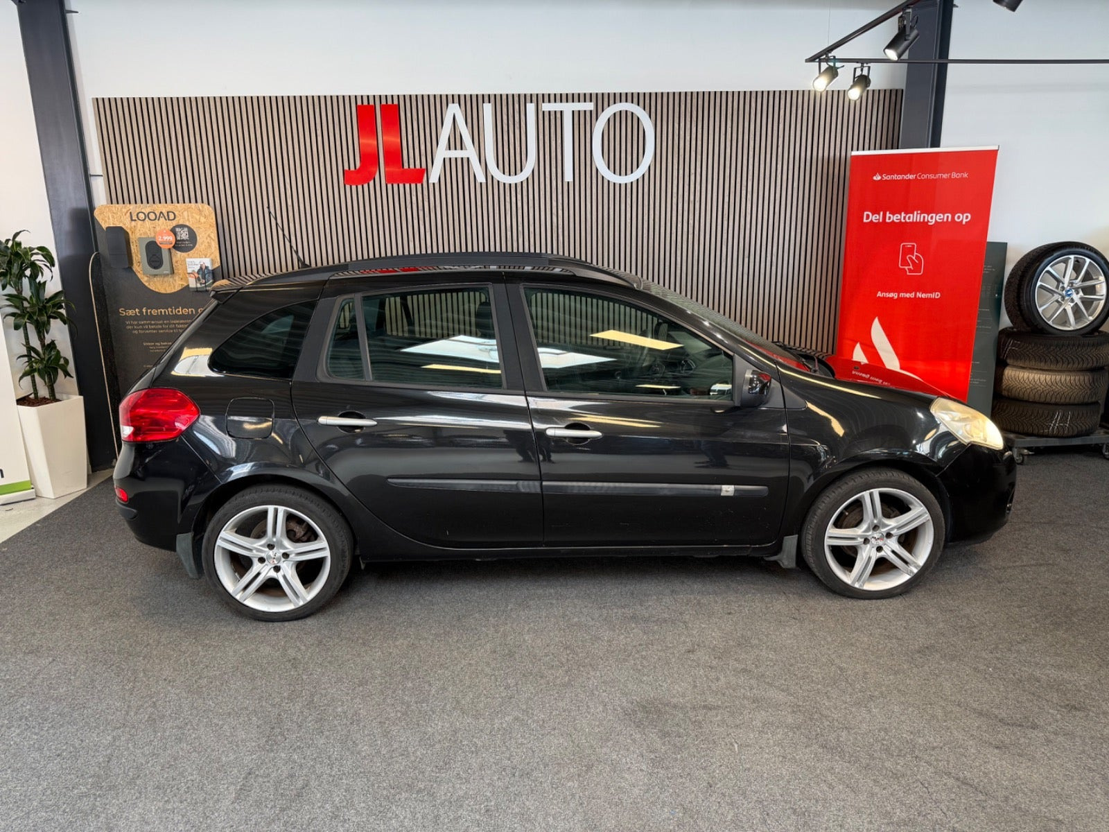 Sort Renault Clio III fra 2011