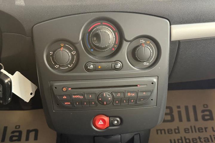 Sort Renault Clio III fra 2011