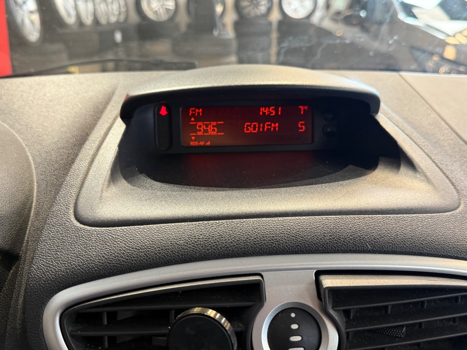 Sort Renault Clio III fra 2011