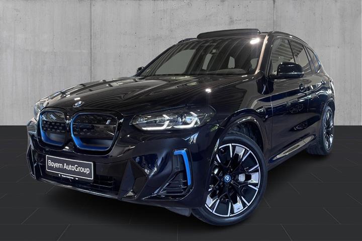 Sort BMW iX3 fra 2023