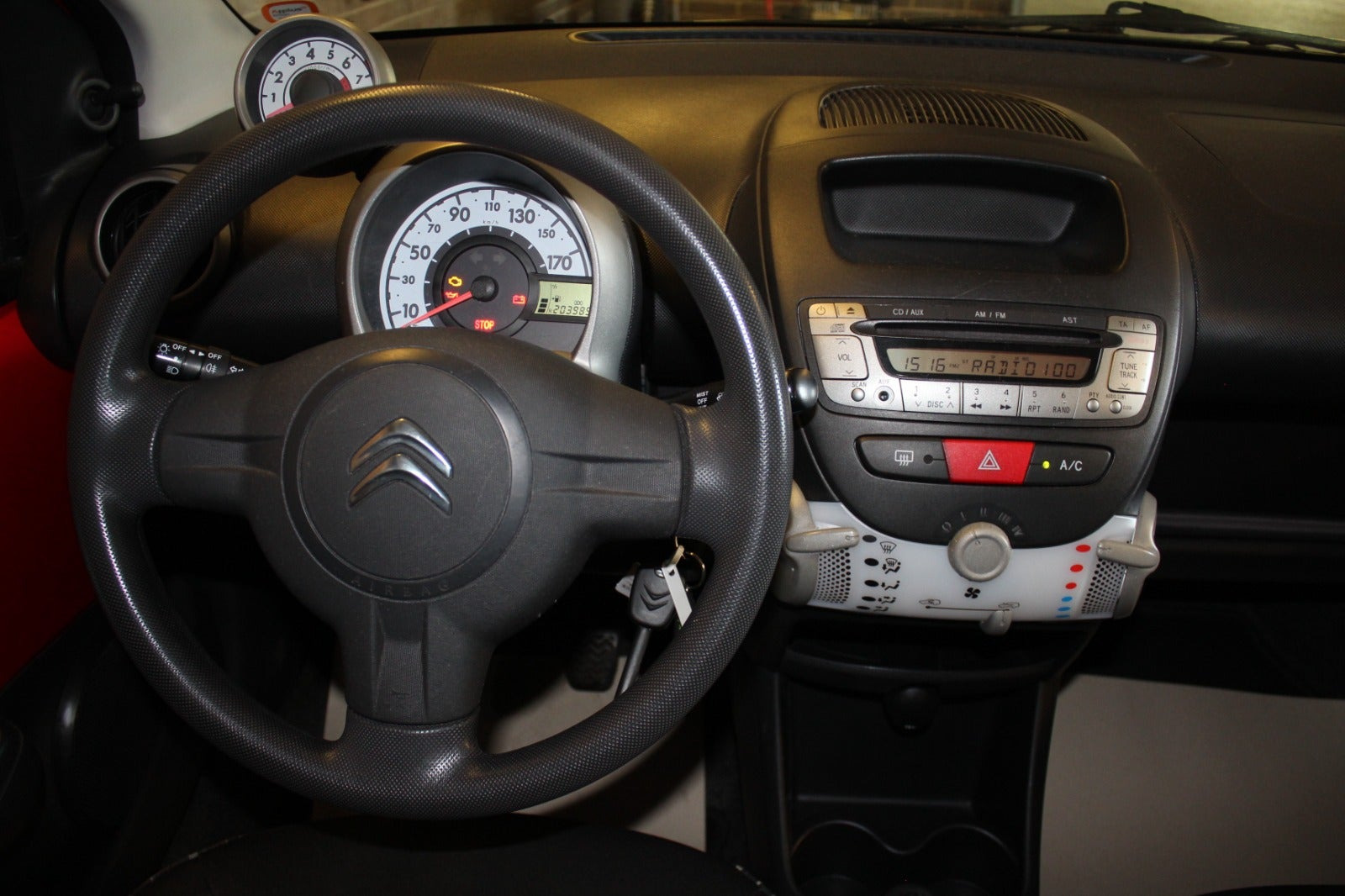 Rød Citroën C1 fra 2013