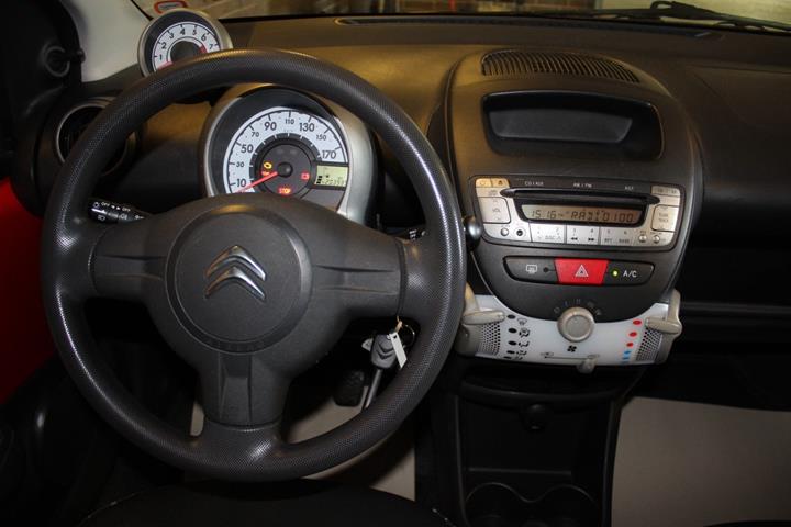 Rød Citroën C1 fra 2013