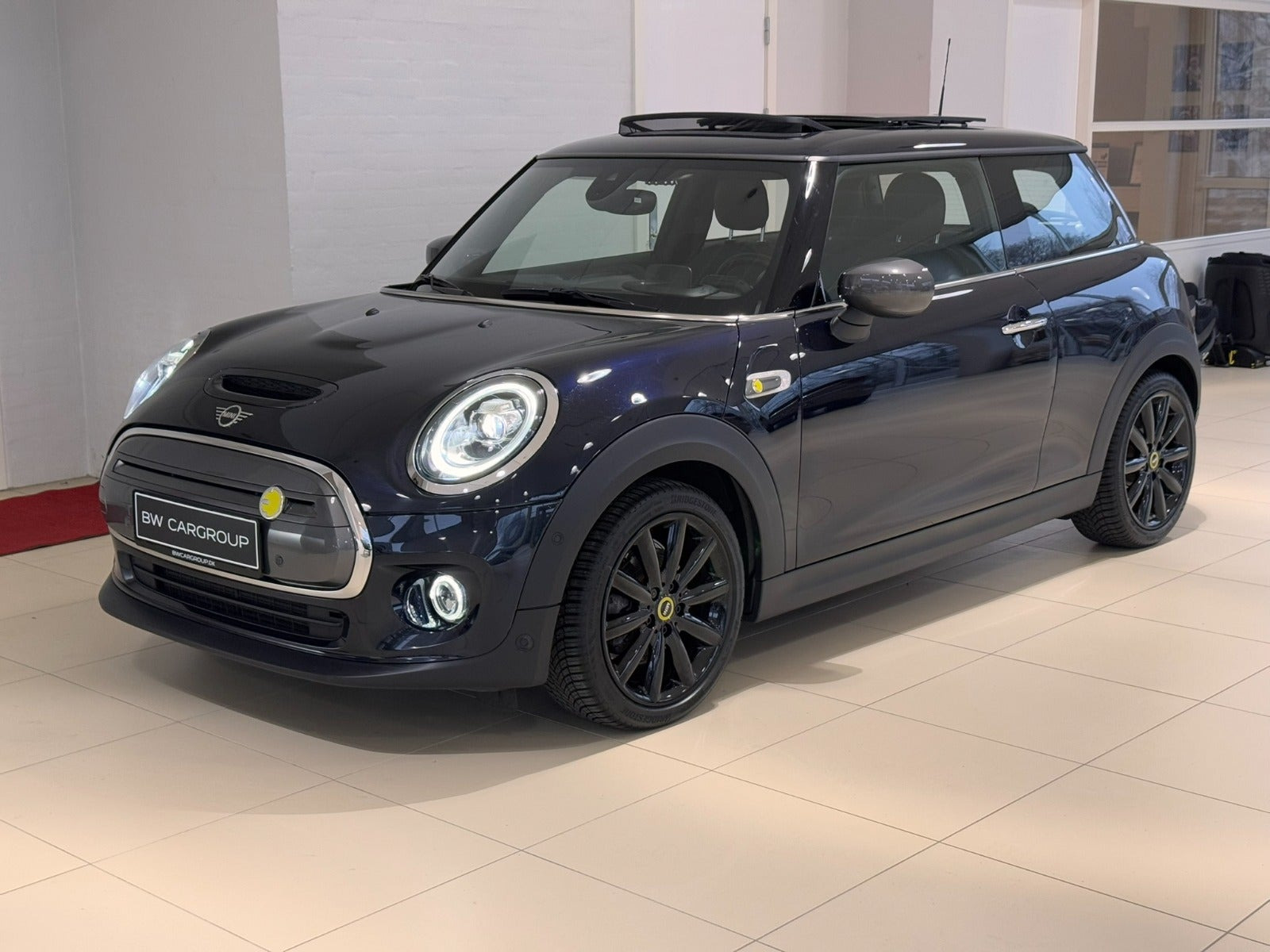 Mini Cooper SE Yours Trim