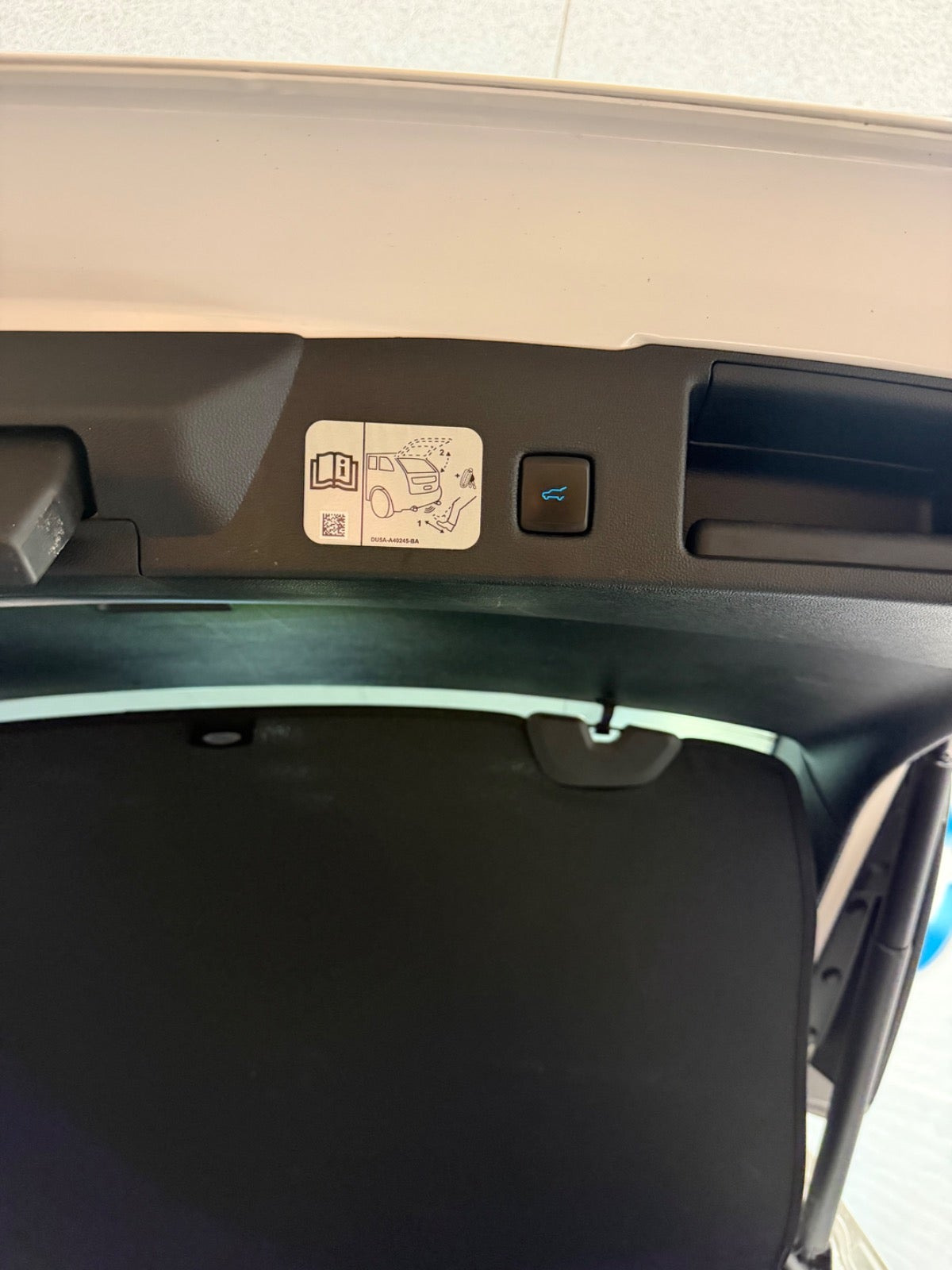 Hvid Ford Kuga fra 2022