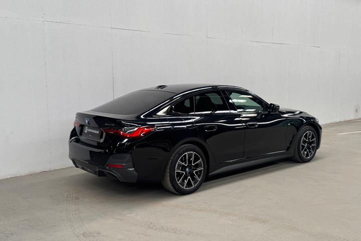 undefined BMW i4 fra 2023