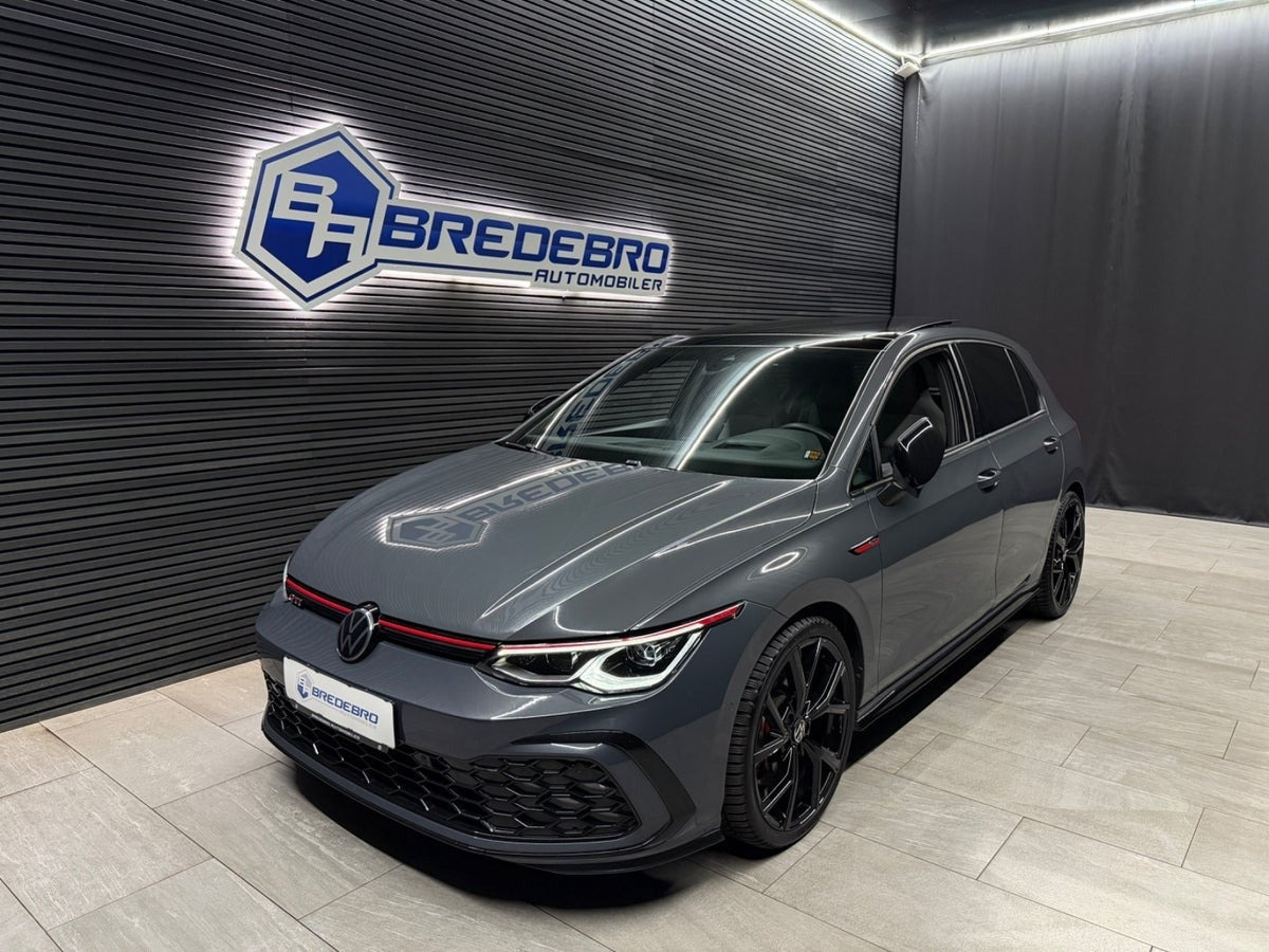 VW Golf VIII 2,0 GTi DSG