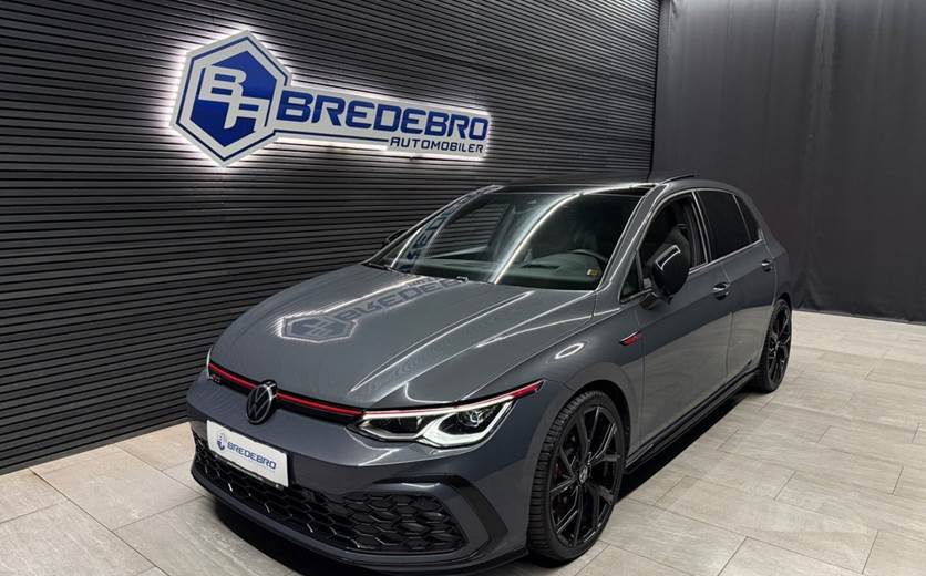 VW Golf VIII 2,0 GTi DSG