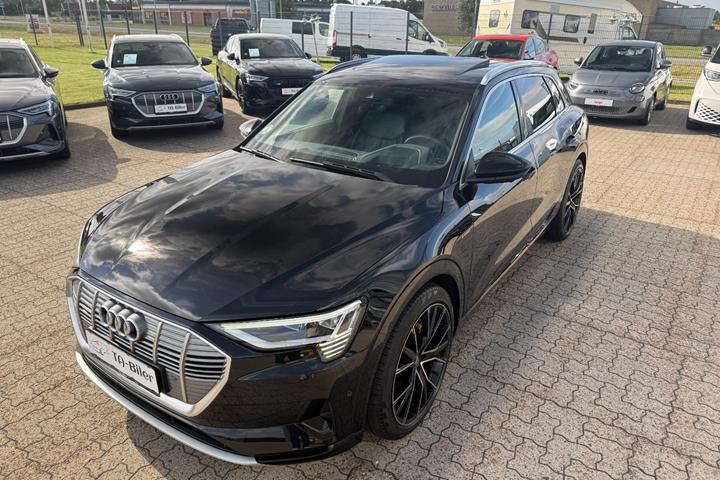 Sort Audi e-tron fra 2020