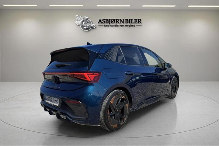 Blå Cupra Born fra 2022