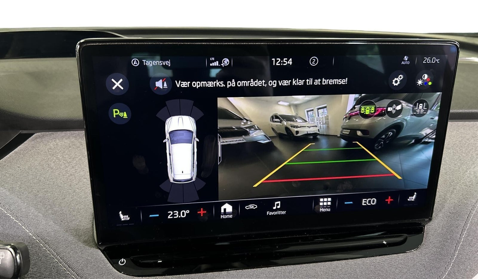 Grå Skoda Enyaq fra 2022