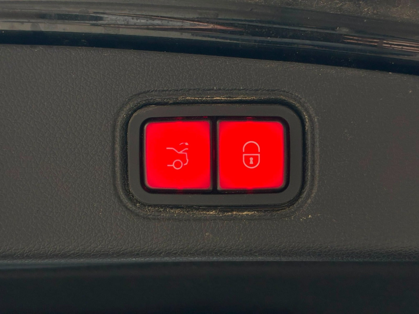 Sort Mercedes E400 fra 2018