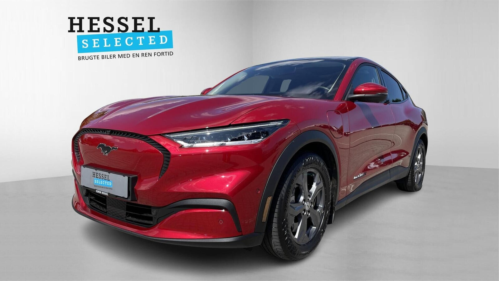 Rød Ford Mustang Mach-E fra 2021