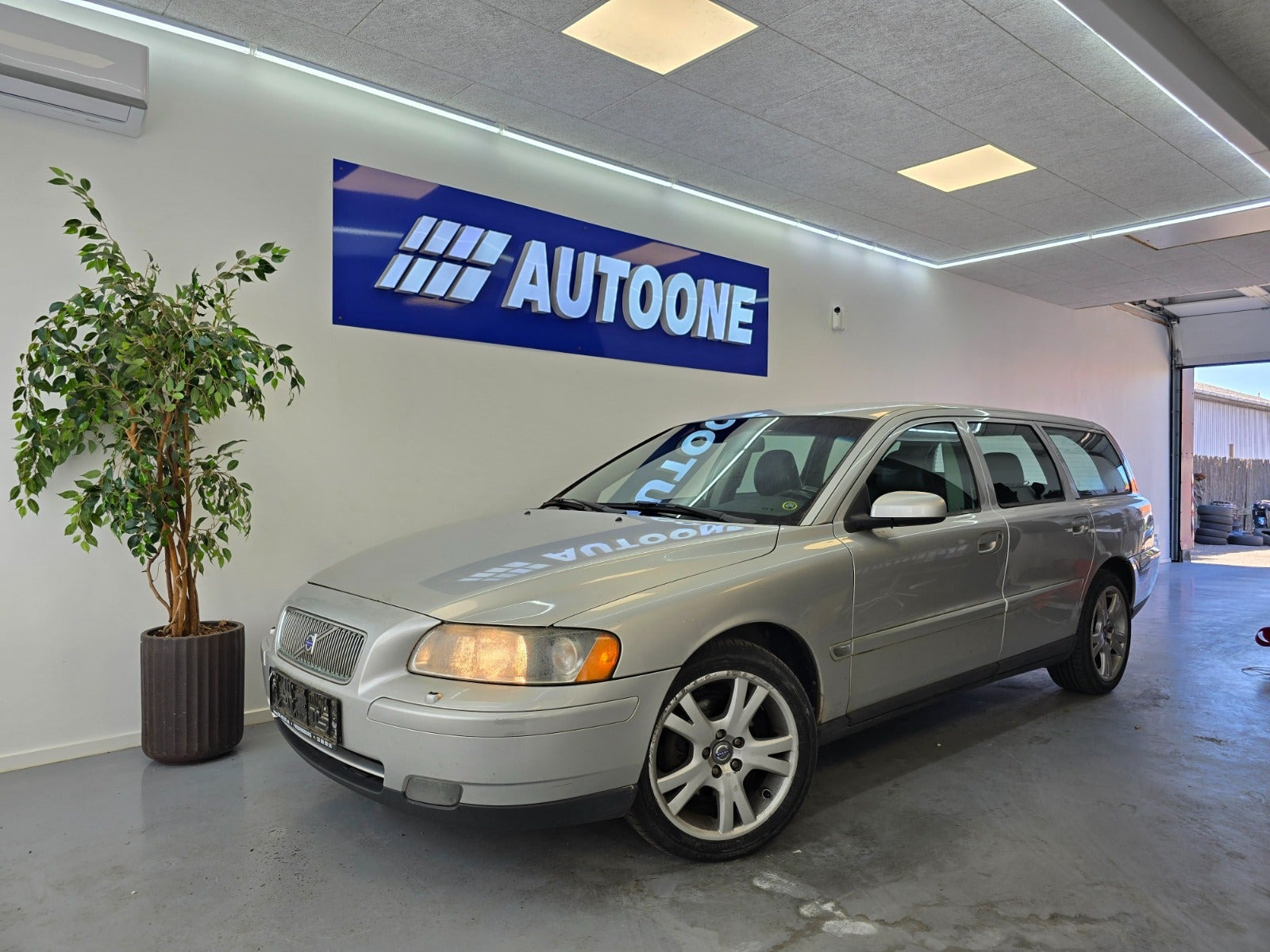 Volvo V70 2,4 140 aut.