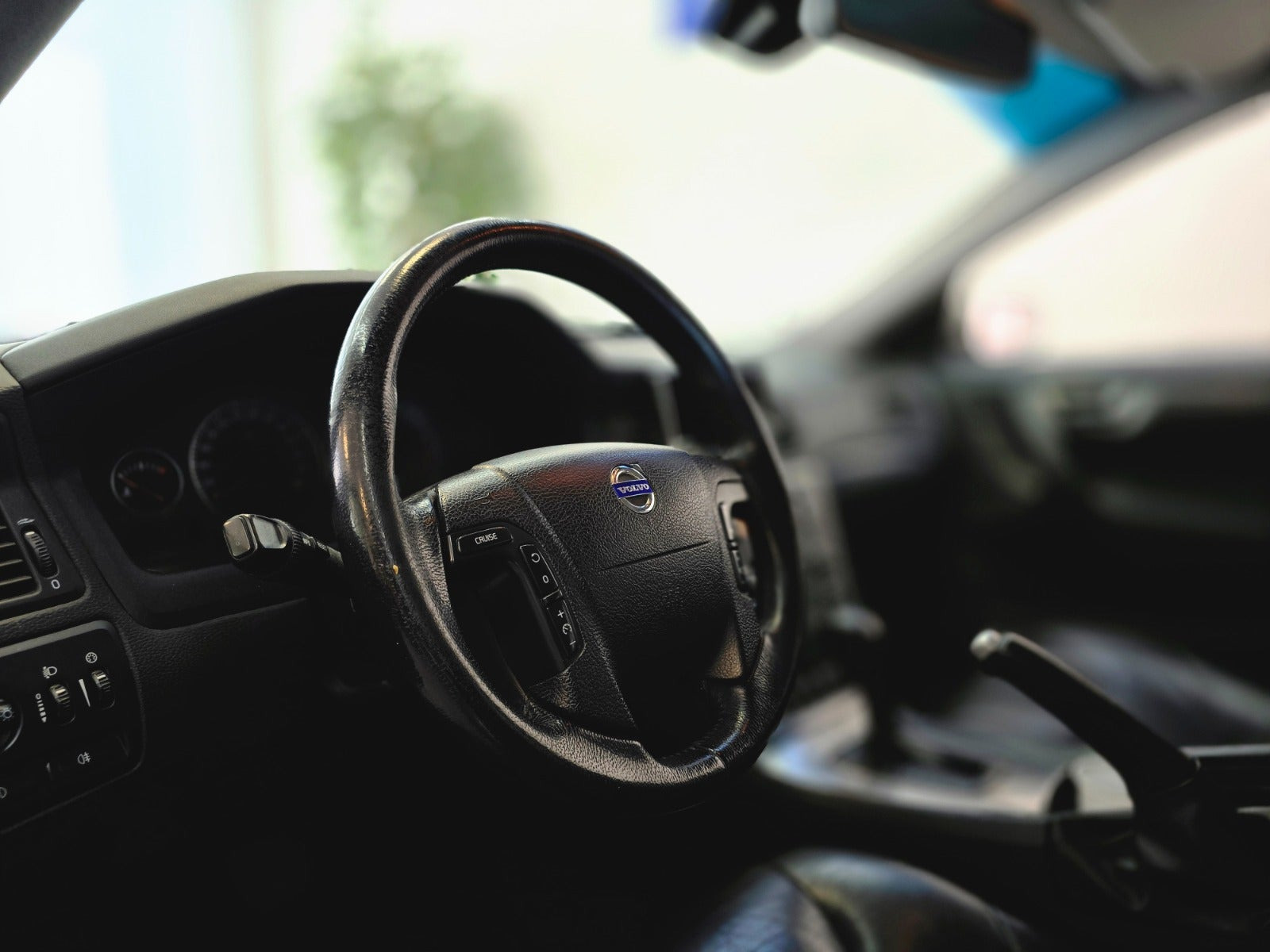 Sølv Volvo V70 fra 2006