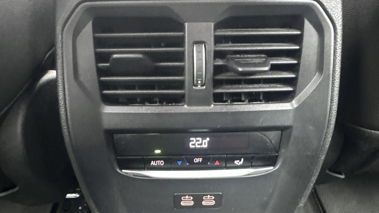 Hvid BMW i4 fra 2023
