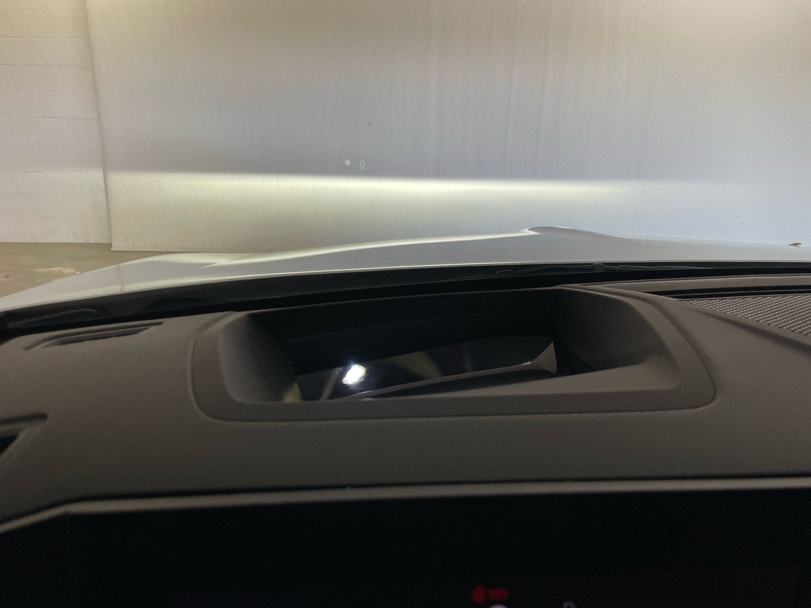 Sølv Opel Astra-e fra 2024