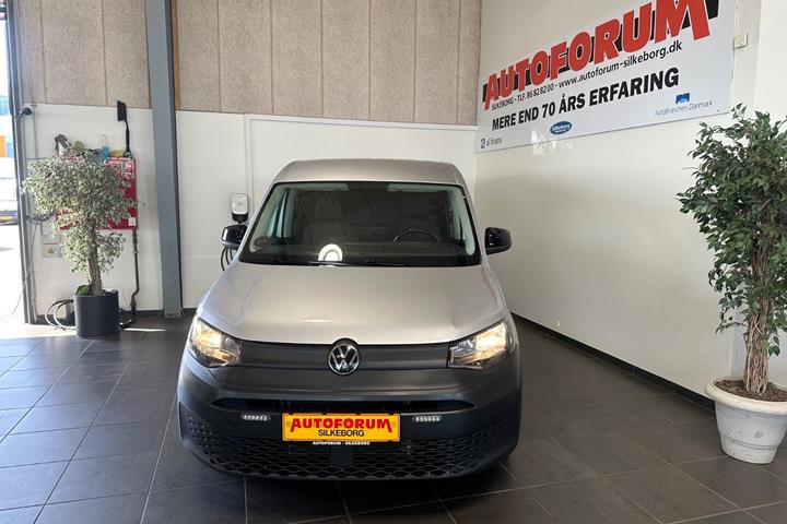Sølv VW Caddy fra 2022