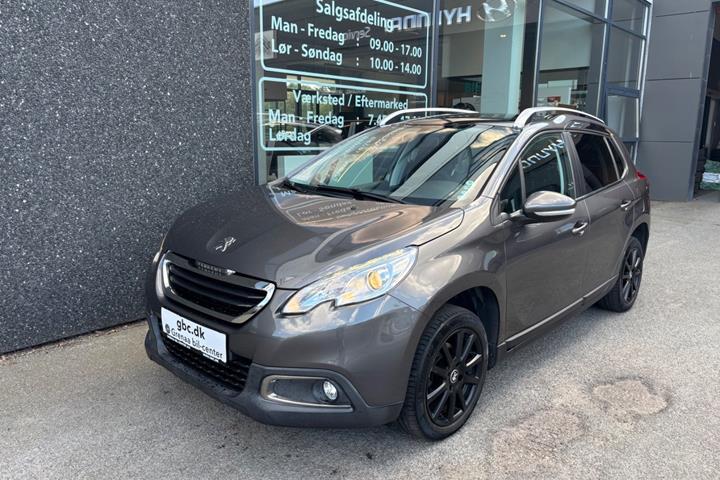 Sort Peugeot 2008 fra 2015