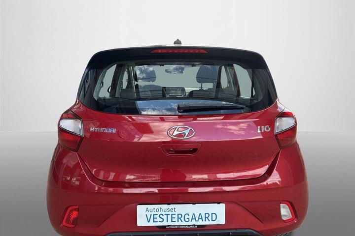 Rød Hyundai i10 fra 2020