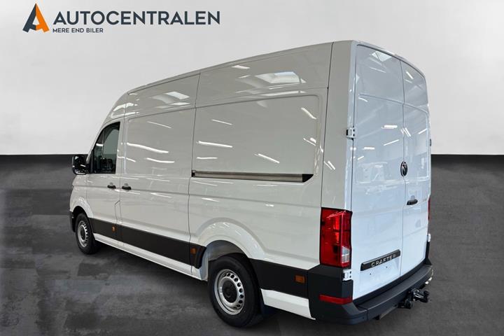 Hvid VW Crafter 35 fra 2026