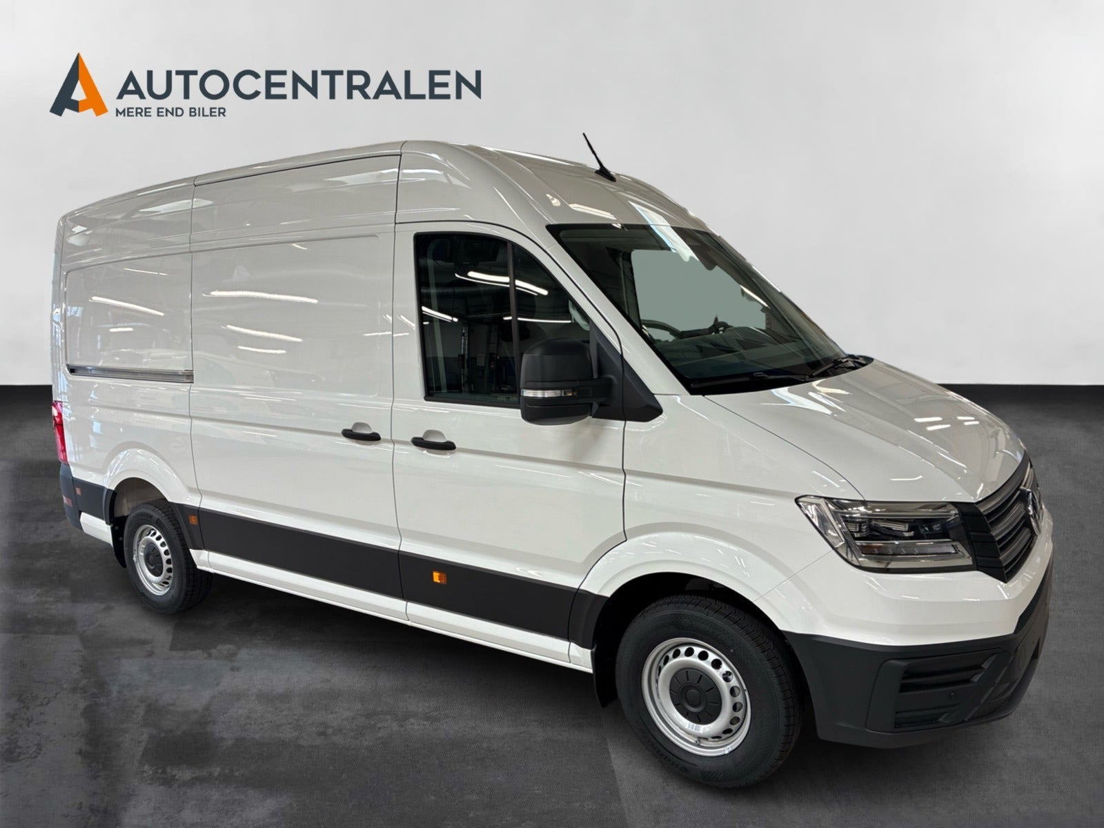 Hvid VW Crafter 35 fra 2026