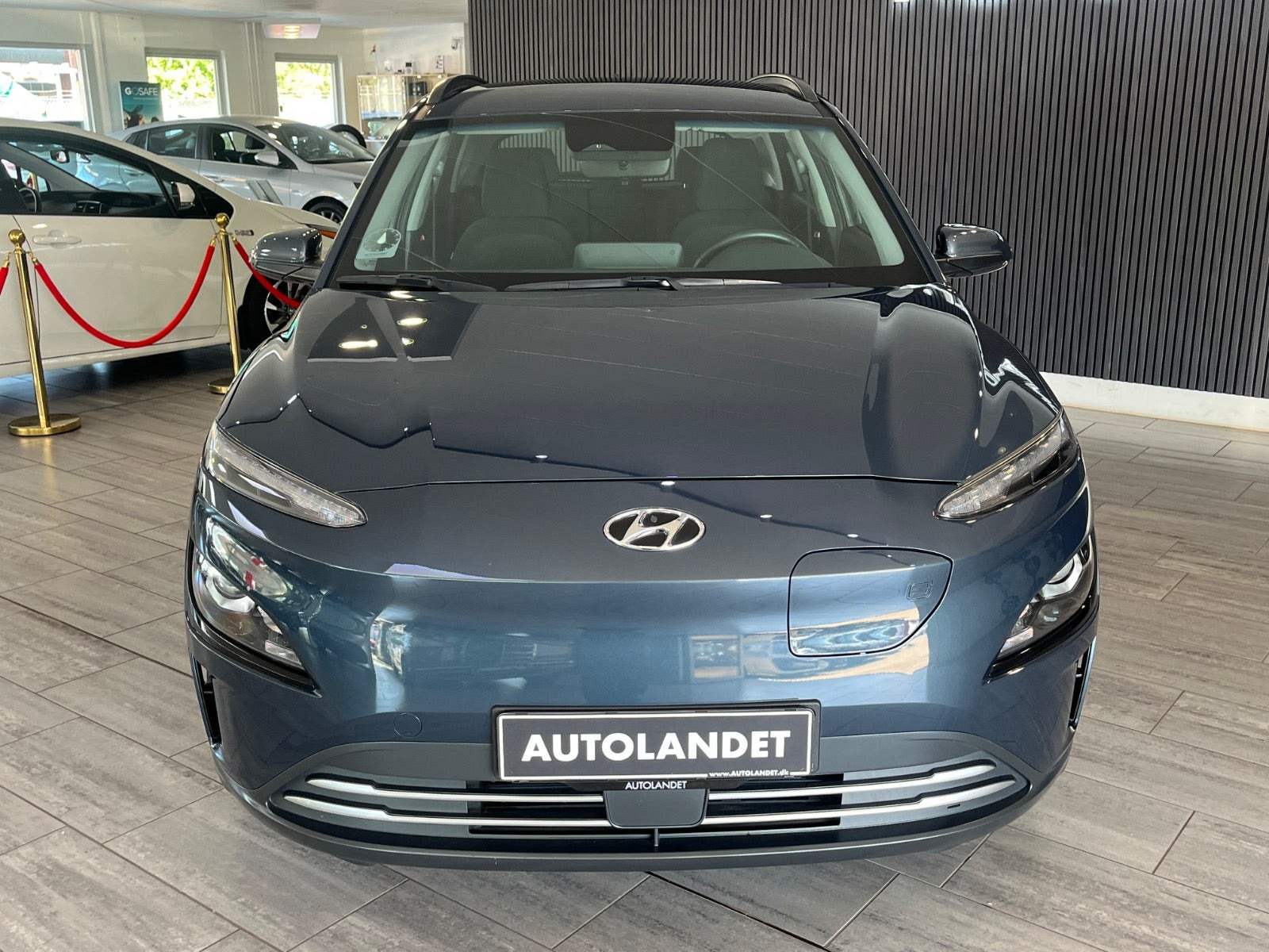 Blå Hyundai Kona fra 2021