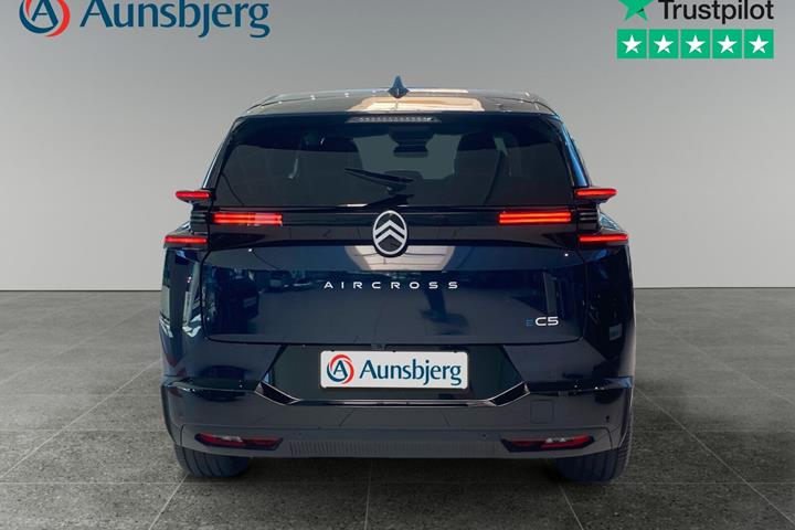 Blå Citroën ë-C5 Aircross fra 2026