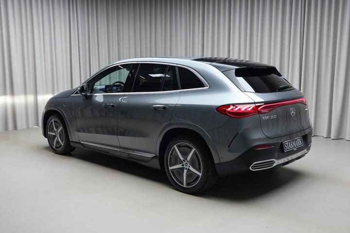 Grå Mercedes EQE350 SUV fra 2025
