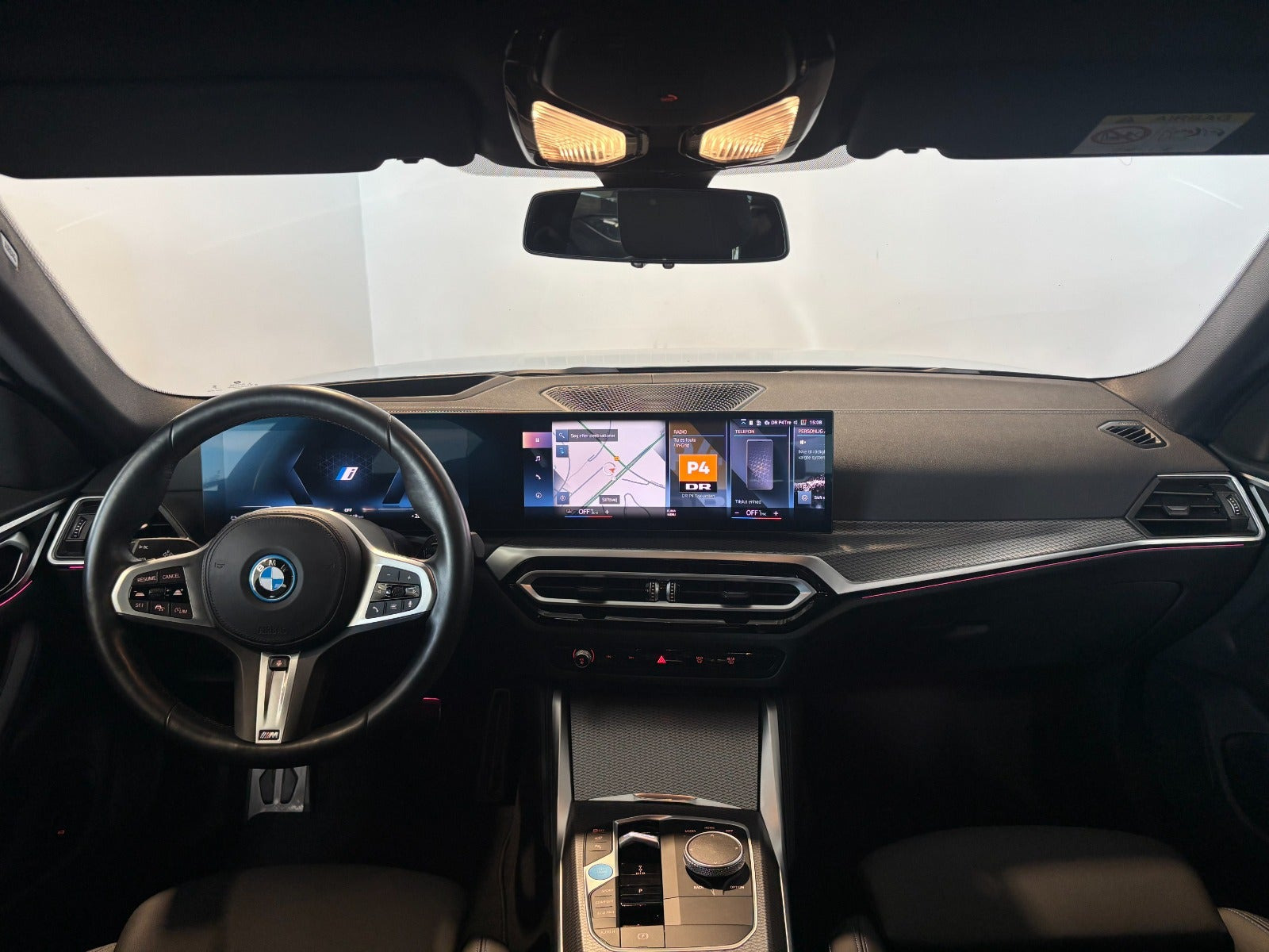 Grøn BMW i4 fra 2023