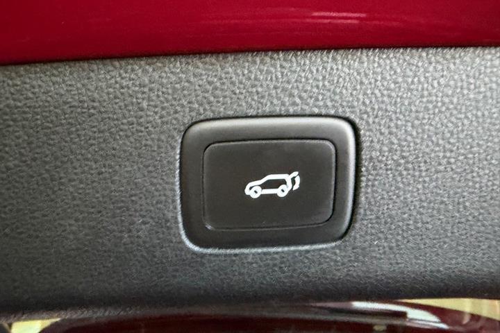 Rød MG EHS fra 2022